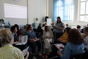 praca w grupach podczas warsztatu